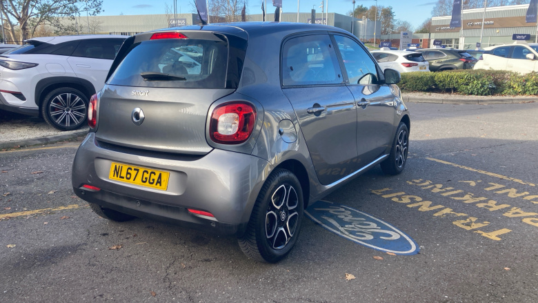 Smart forfour hatchback 1.0 Prime Premium 5dr Auto Petrol Hatchback